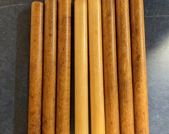 8 Bobbin wood pieces great for crafts projects!  10 & 8 inches long.