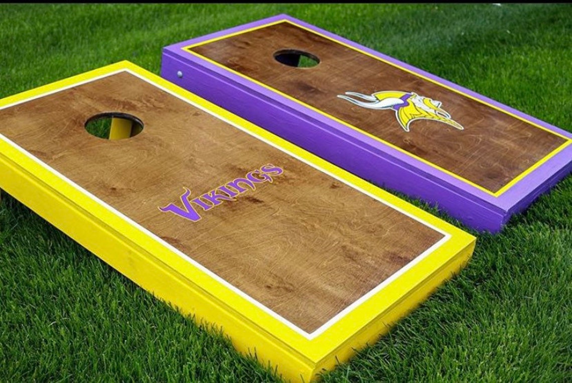 Custom Cornhole Boards / Bean Bag Toss painted border design Etsy