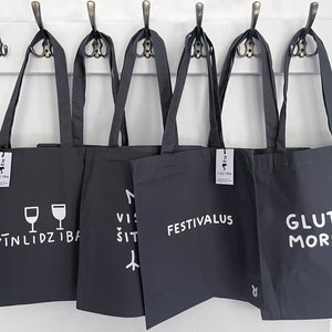Jeder Text von IIDZIIBA totebag