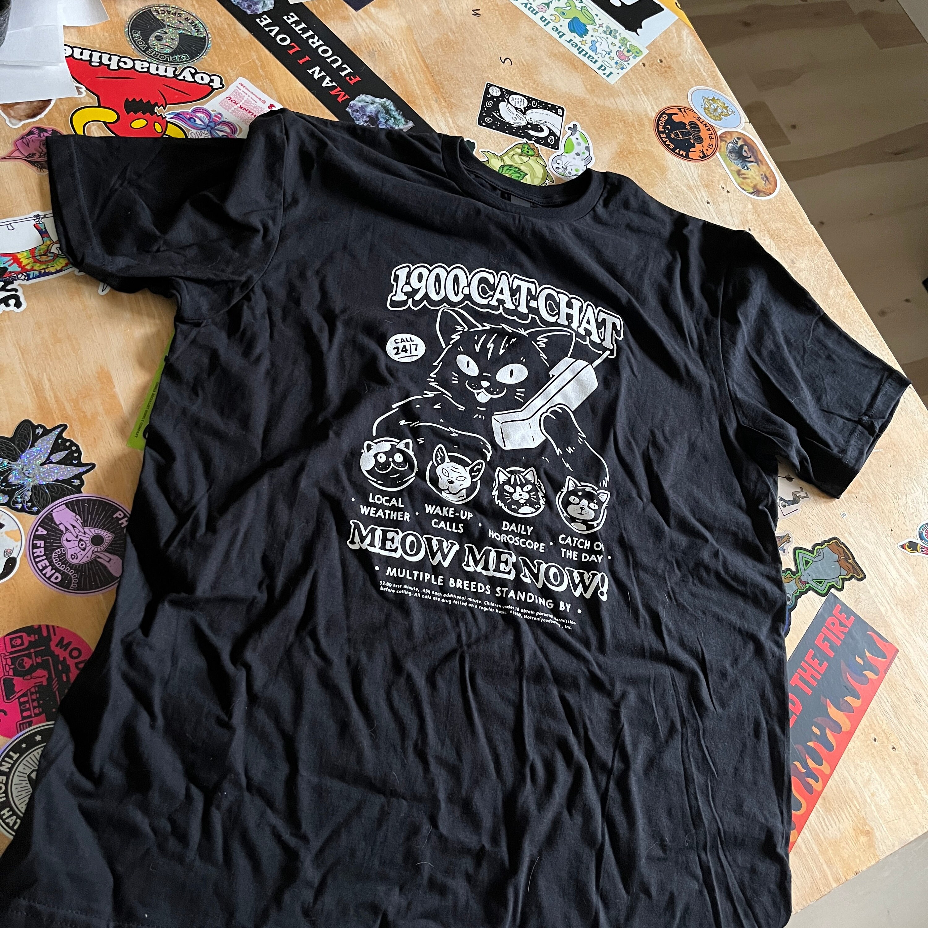 1-900-cat-chat | Black | Relaxed Fix | Unisex | T-shirt | Cartoon