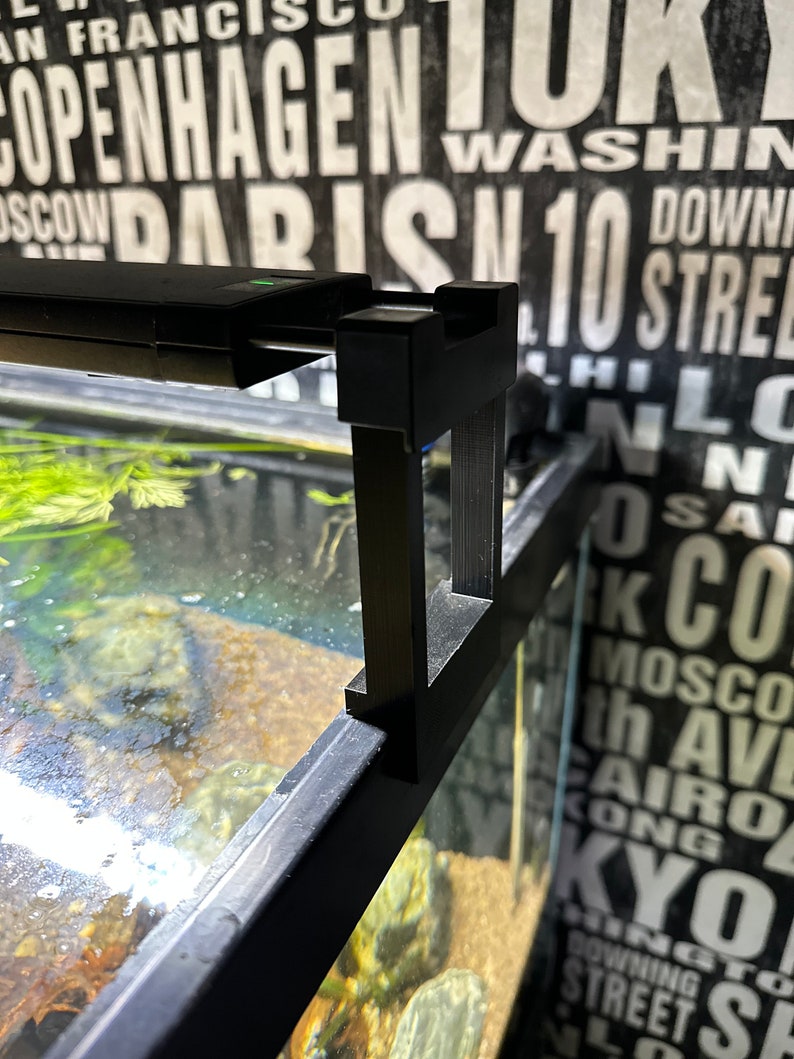 Fluval Plant 3.0 / Marine LED 3.0 Risers Raise Your Light Above Your