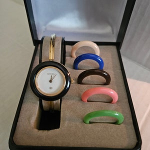 Orologio gucci bracciale rigido hotsell