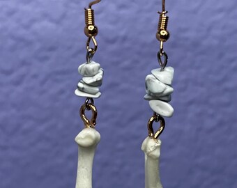 Coyote Toe Earring - With Real Crystals and Bone