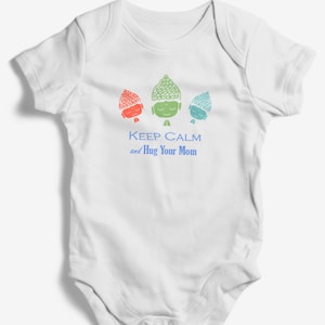 Conjunto de body orgánico y pantalones bombachos Baby Buddha: estampado &quot;Mantén la calma y abraza a tu mamá&quot;
