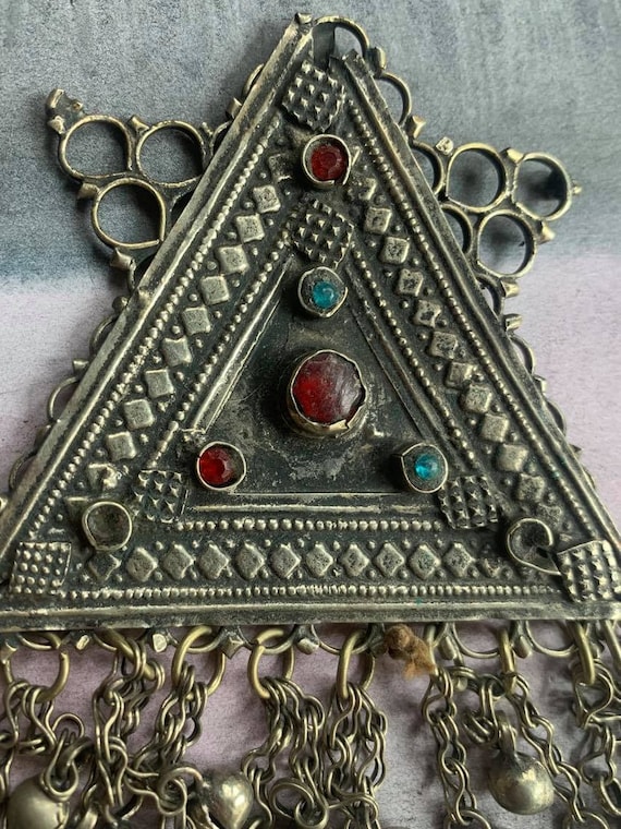 antique hand made solid bronze large pendant ethn… - image 4