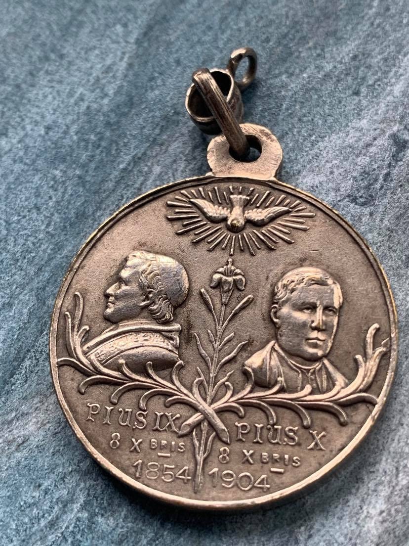 Grand Souvenir Antique 1854 1904 Médaille Religieuse de Bronze Solide Balle en Argent Sterling St Sp