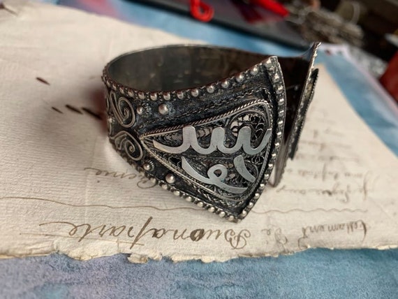 Amazing Large antique solid sterling silver hand … - image 4