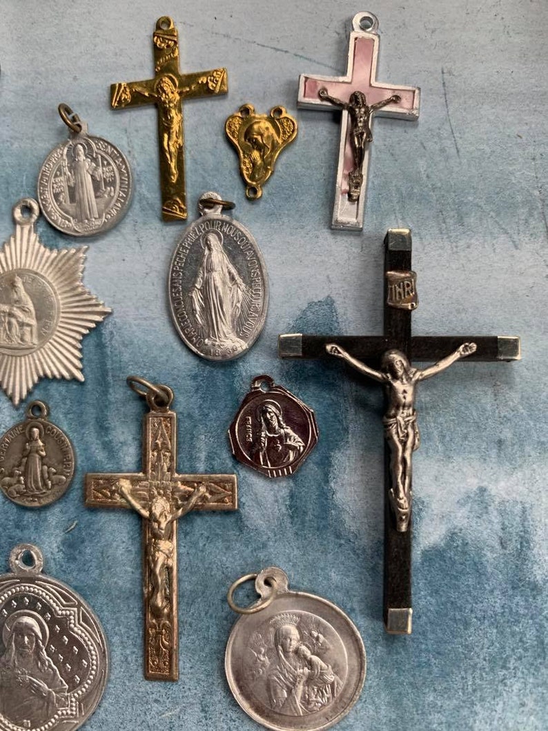 Lot 16pcs Antique Vintage Medal Religious Medal Cross Crucifix Etsy