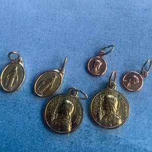 Lot 6pcs french vintage gold tone bronze Joan of arc Medal coat of arms Lilly flower brooch Sword military symbol Virgin Mary crown France