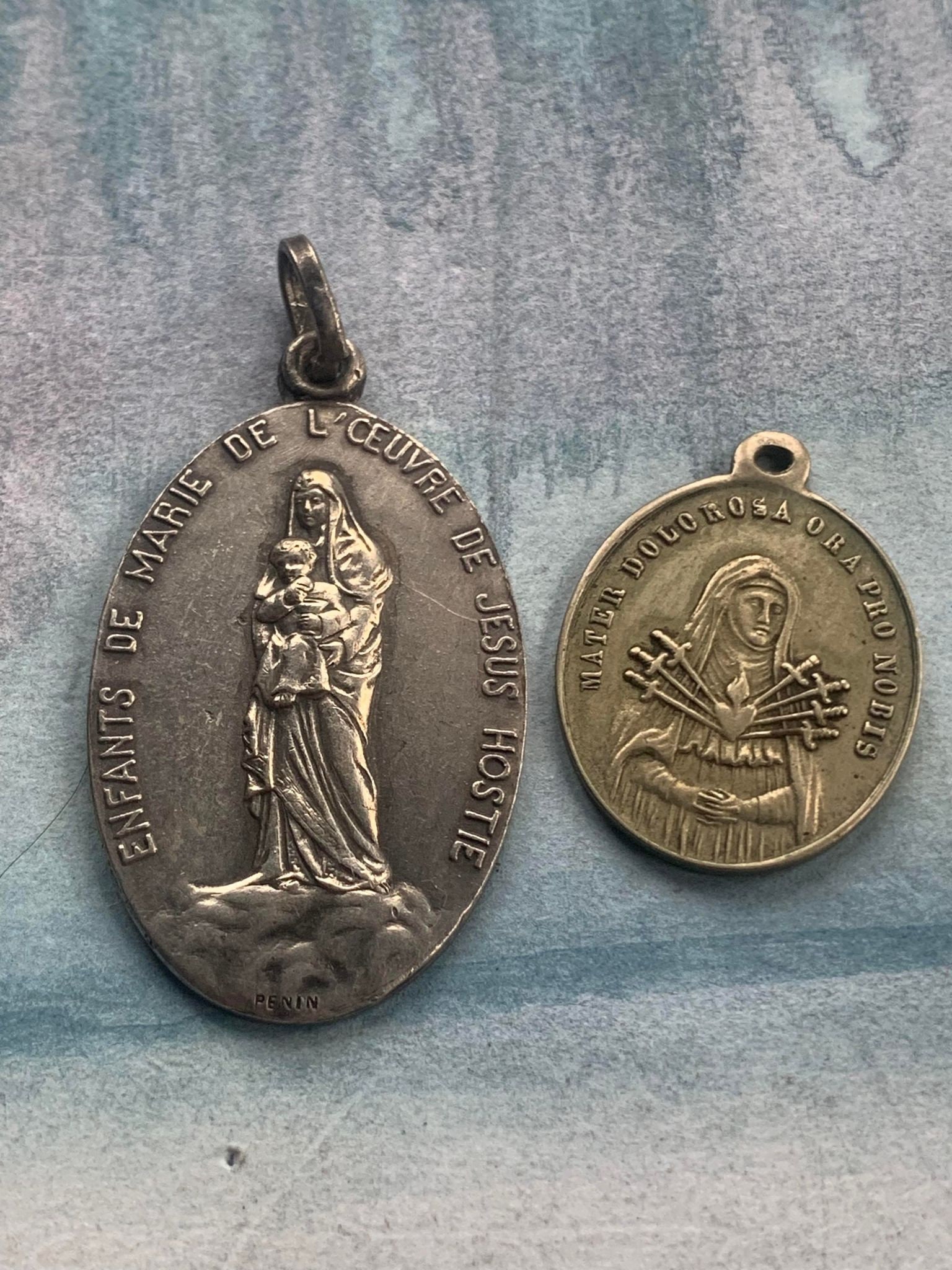 Rare Français Antique Médaille Religieuse en Bronze Du 19Ème Siècle Enfants Gothiques de La Vierge M