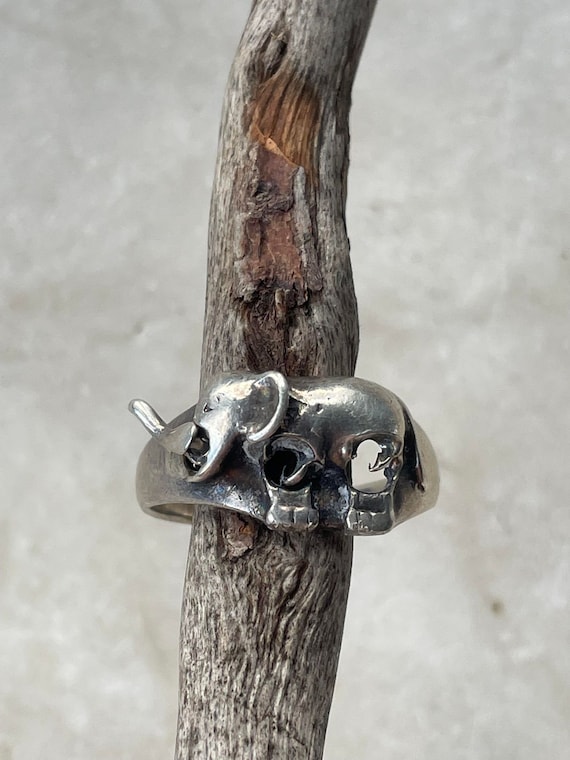 Couteau ancien poignée Poisson Sa Leitao & Cé Couteau ancien poignée Poisson Sa Leitao & Cé