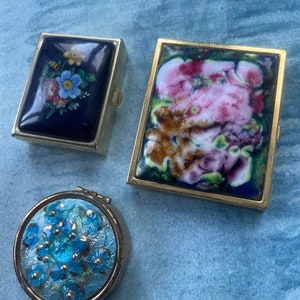 Lot 3 french vintage  bronze based enamel pill box round rectangular  Hand made painted collectible blue pink gold box