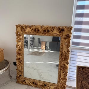 Baroque Antique Gold Mirror – Elegant Ornate Wall Mirror, Vintage Style Home Decor, Handcrafted White Baroque Mirror – Luxury Frame