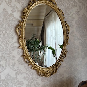 オーバルバロックアンティークゴールドミラー - エレガントな装飾