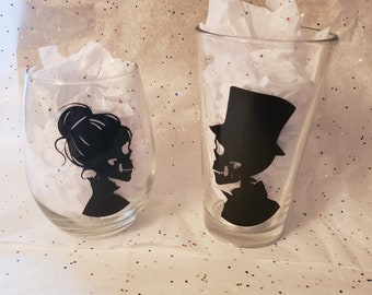 Skeleton Couple Silhouette Glass Set - Halloween Glasses - Skeleton - Anniversary Present - Wedding Gift
