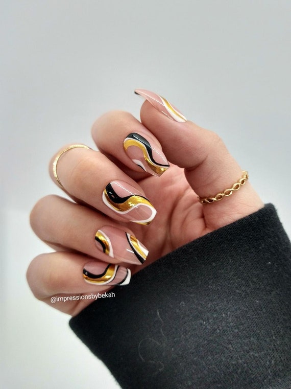 Black Nails Gold Nails Star Nails Night Sky Fake Nails Press on Nails Glue  on Nails Gel Nails - Etsy