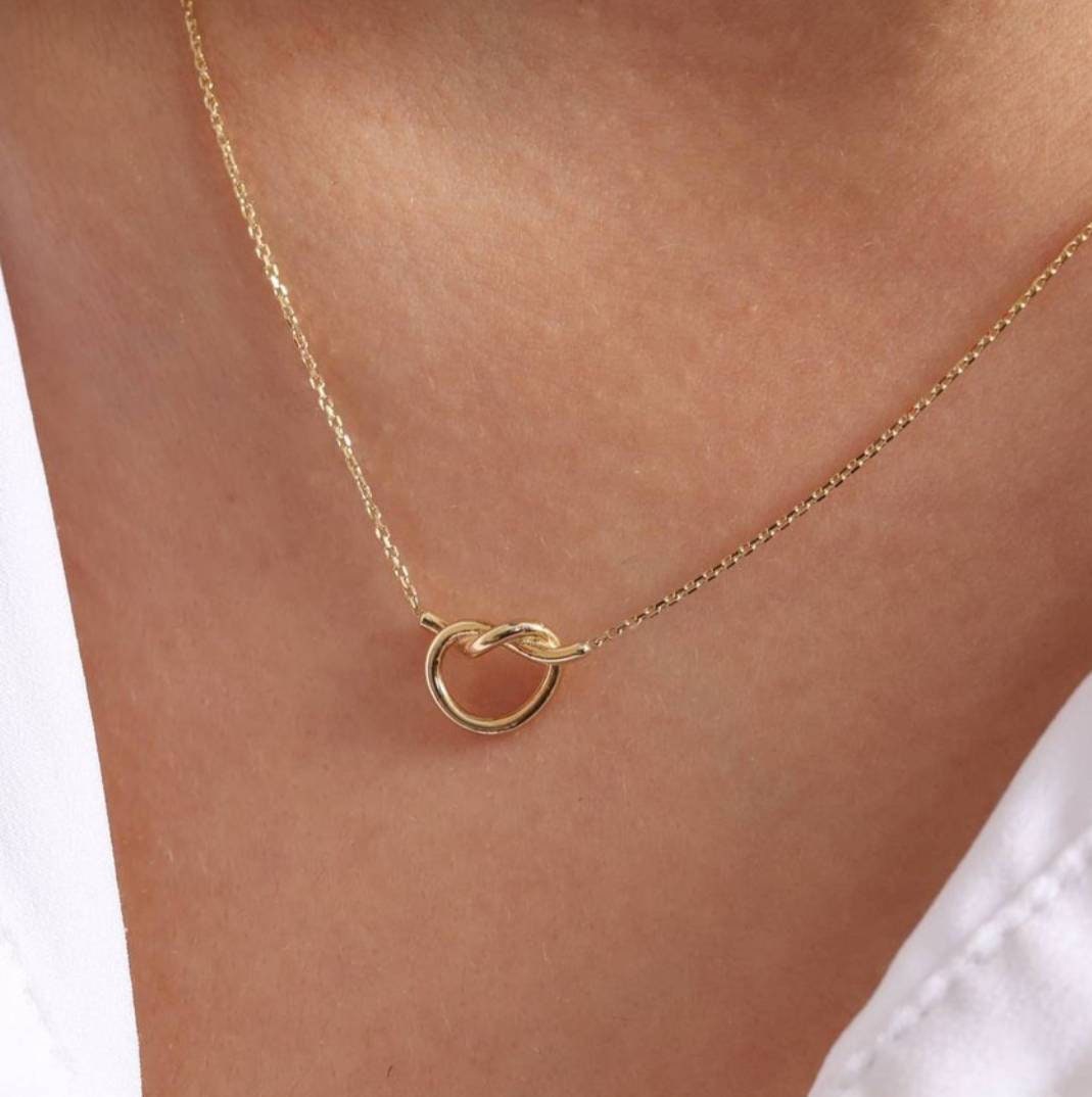 14k Gold Love Knot Necklace Bridesmaid Jewelry Knot Tie Etsy