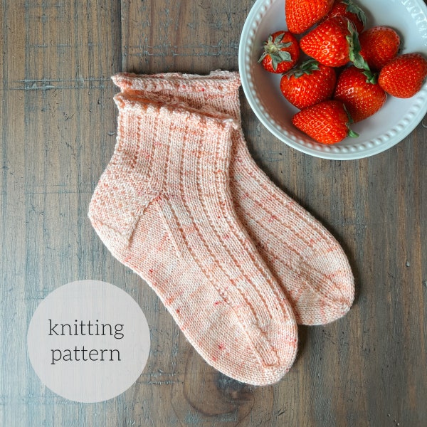 Shortcake Socks Knitting Pattern