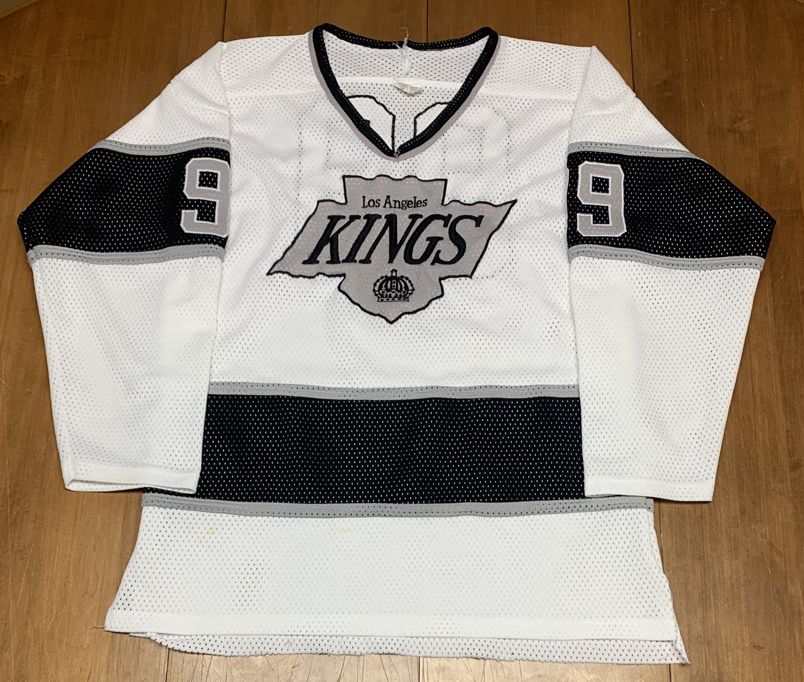 CCM Los Angeles Kings 99 Men's Wayne Gretzky Authentic White Throwback NHL  Jersey