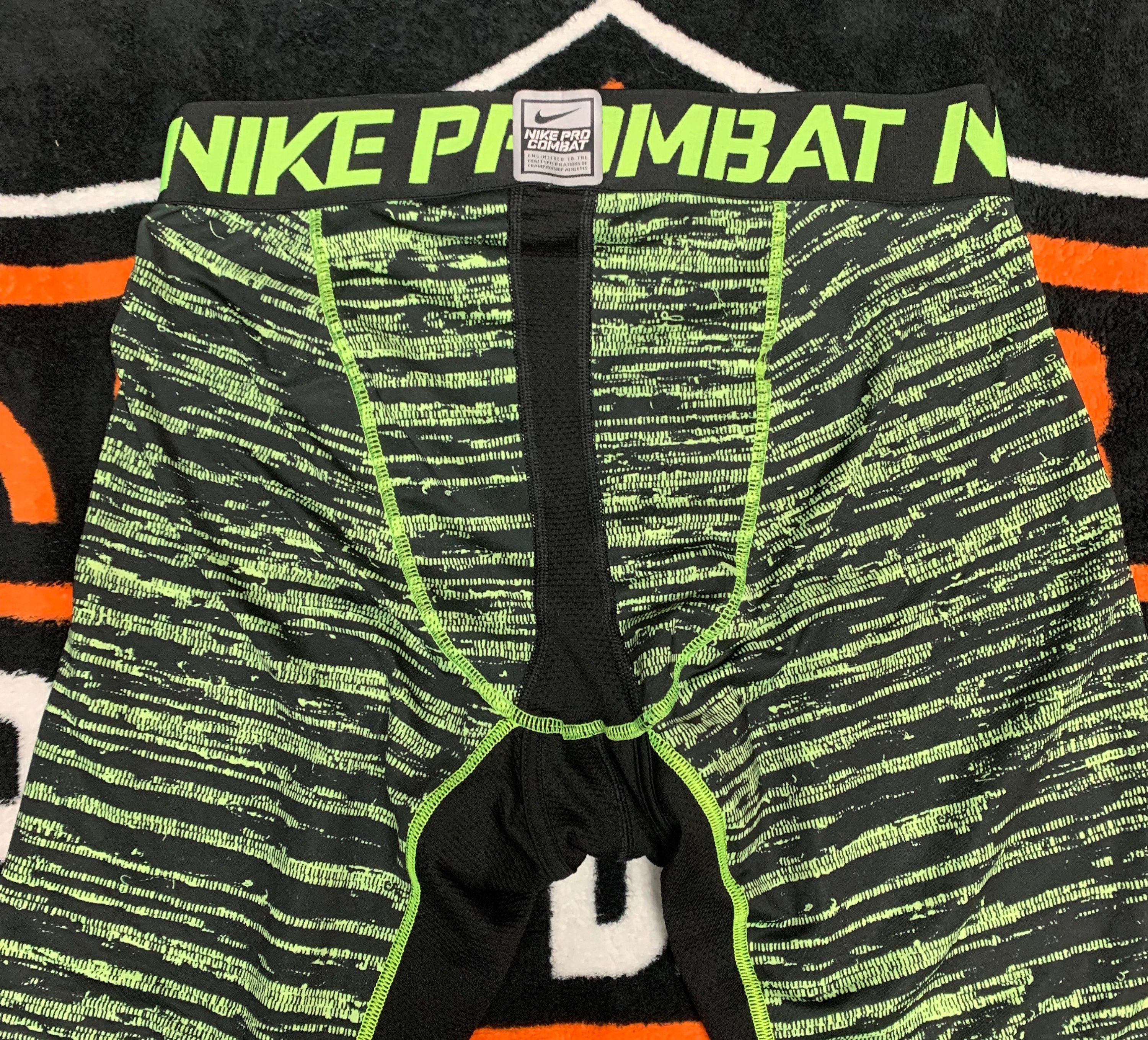 Nike hyperwarm store compression pants