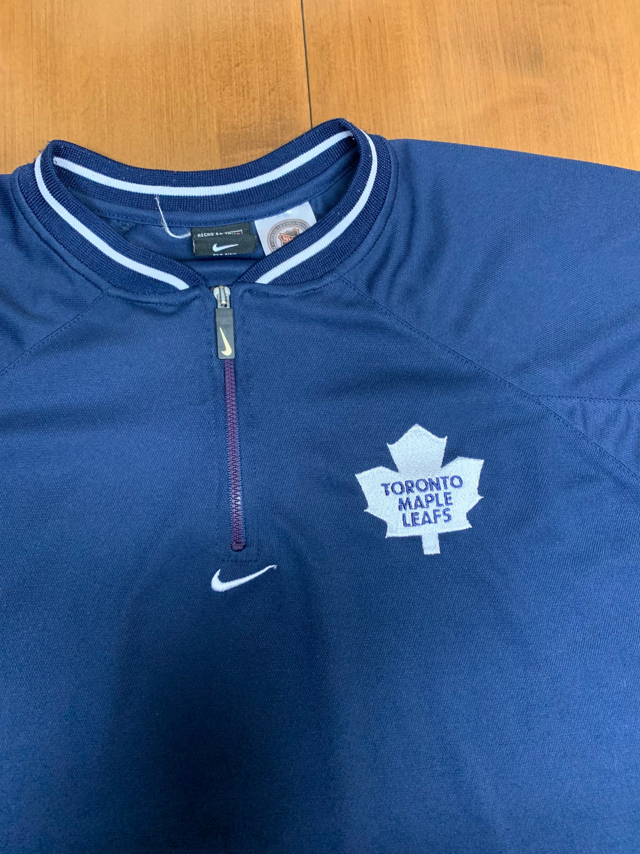Toronto Maple Leaf Hockey Player x Nike Embroidered Shirt, NHL Embroidered  Shirt, Custom Nike Embroidered Shirt - Small Gifts Great Love