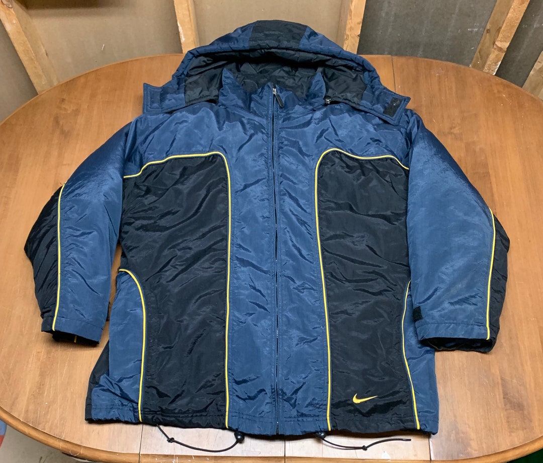 Rare ´s Nike Tech Detachable Jacket