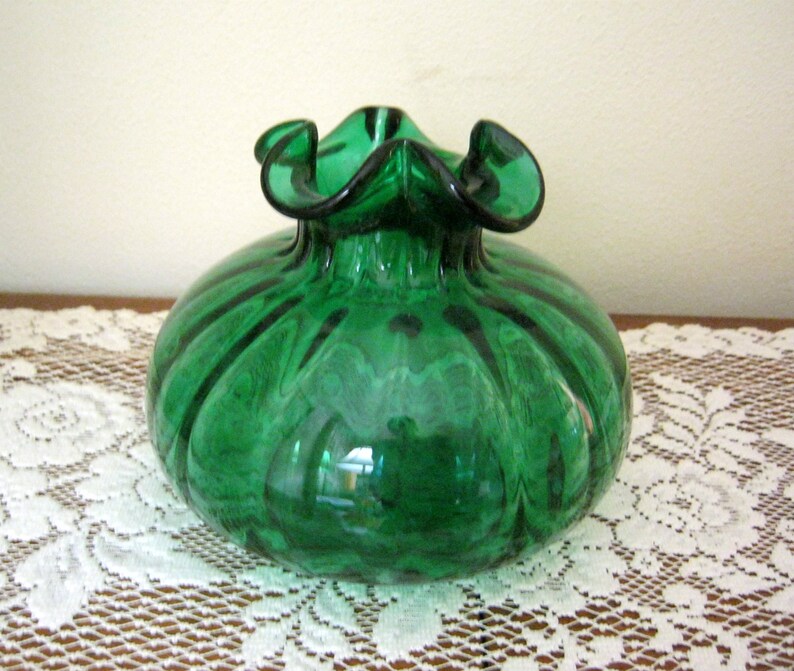 Vintage Bulbous ART GLASS Hand Blown Green Ribbed 6 VASE Etsy