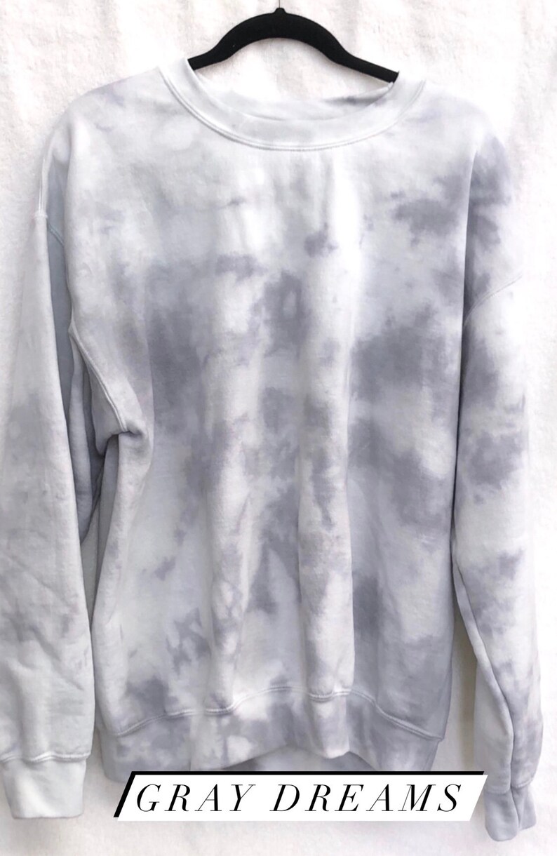 tie dye joggers and sweatshirt
