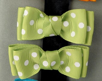 Double-pronged Hair Clip Pair, Green Polka-Dot Double Bows