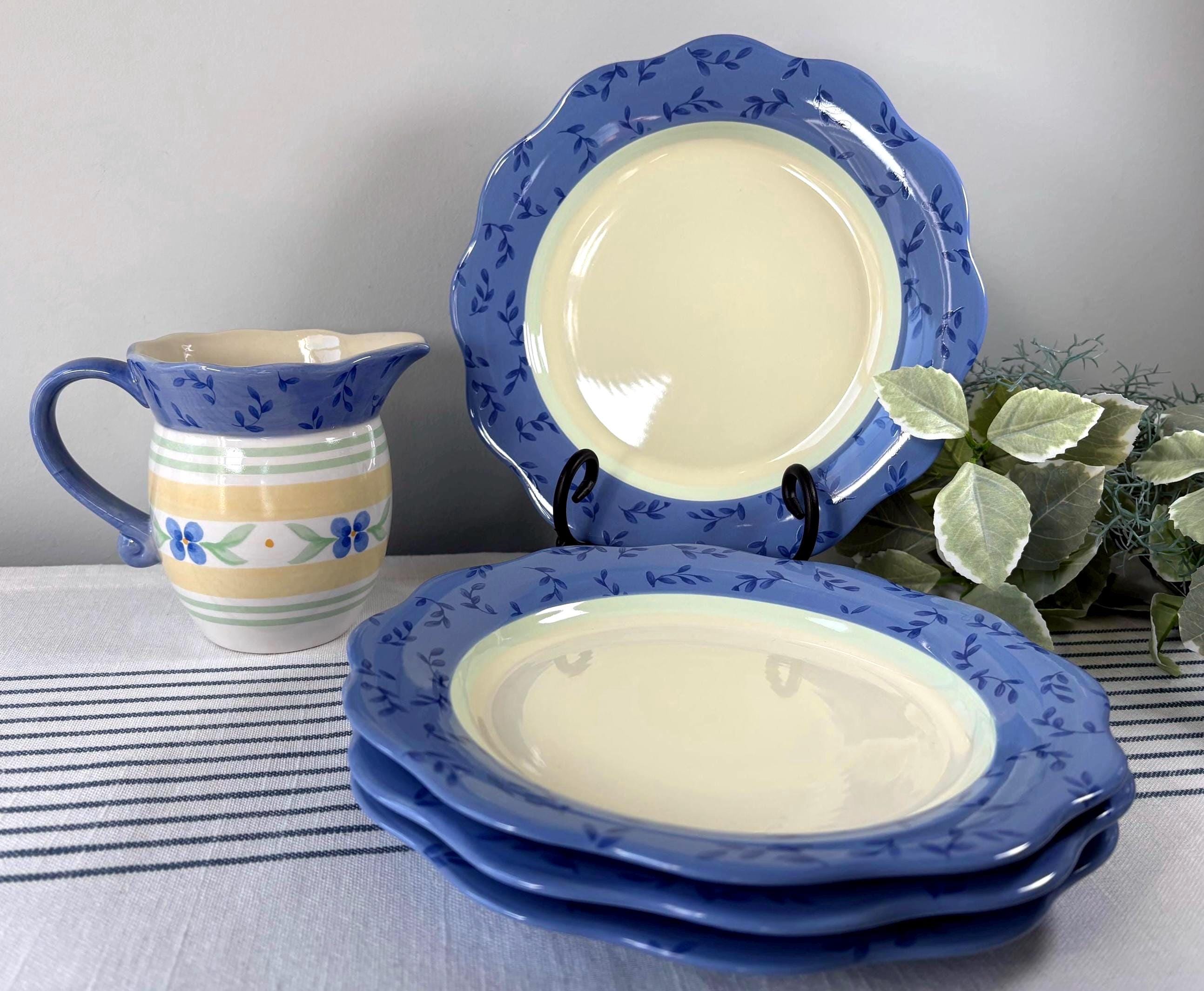 アメリカ製 PFALTZGRAFF 花柄 食器セット Pfaltzgraff “summer Breeze” Dishes ~ Salad Plates or Creamer: Blue