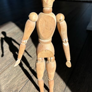 Artist Wooden Manikin Mannequin Sketching Lay Figure Drawing Model Aid  Human Figure Artist Draw Painting Model Mannequin Jointed Doll 4.5 inch