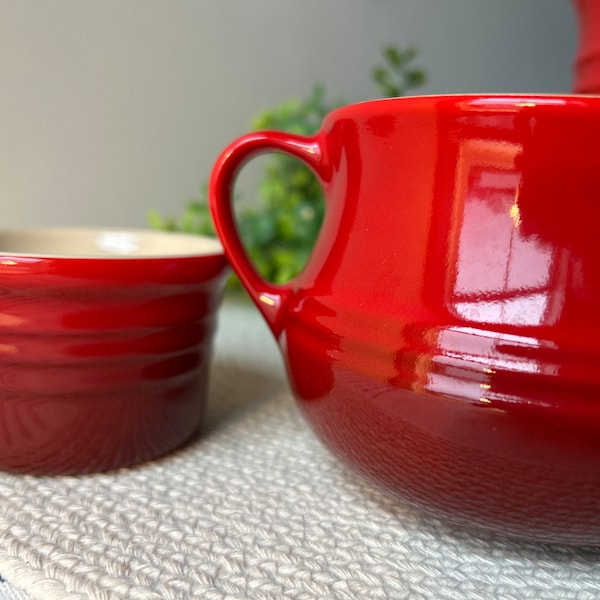 Le Creuset Red Stoneware Ramekin ~ Custard Cup ~ Small Crock ~  Bowl Sugar Bowl Cerise Cherry Red Ombré