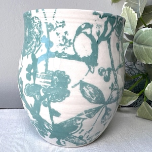 Anthropologie Coffee Mug ‘S’ Monogram Mug Green Botanical Cup Birthday Gift S Initial Mug image 5