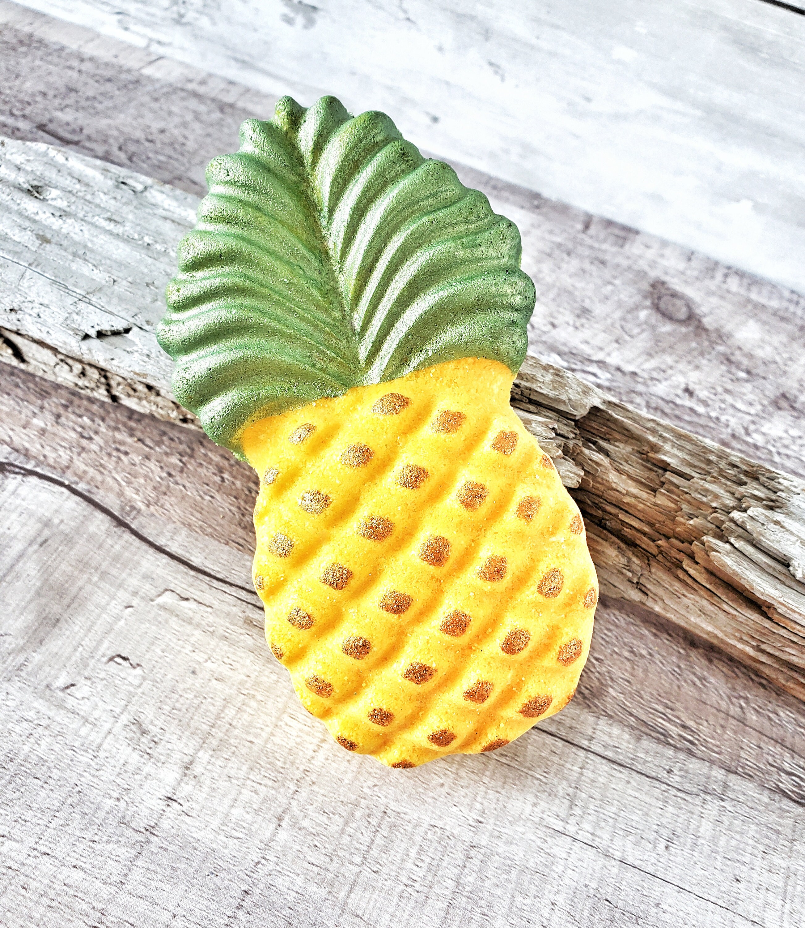 Pineapple Bath Bomb Pineapple Coconut Water Scented Bath Etsy