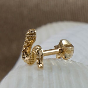 14K Solid Gold Snake Piercing | Minimalist Cartilage Piercing | Dainty Snake Tragus Piercing | Gold Ear Studs | Minimal Animal Earrings