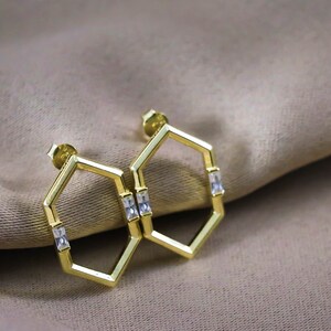 PREGOS DE ORELHA HEXÁGONO ZIRCÃO | Prata 925 | Banhado a ouro 14K | Brinco Geométrico | Brinco de argola Huggie | Joias de prata | Charme de prata | Frete grátis