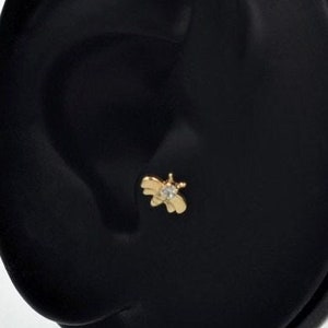 14K Gold Bee Tragus Stud Earring, Mini Bee Gold Helix Piercing, Minimalist Animal Cartilage Piercing, Cartilage Conch Lobe Gold Piercing