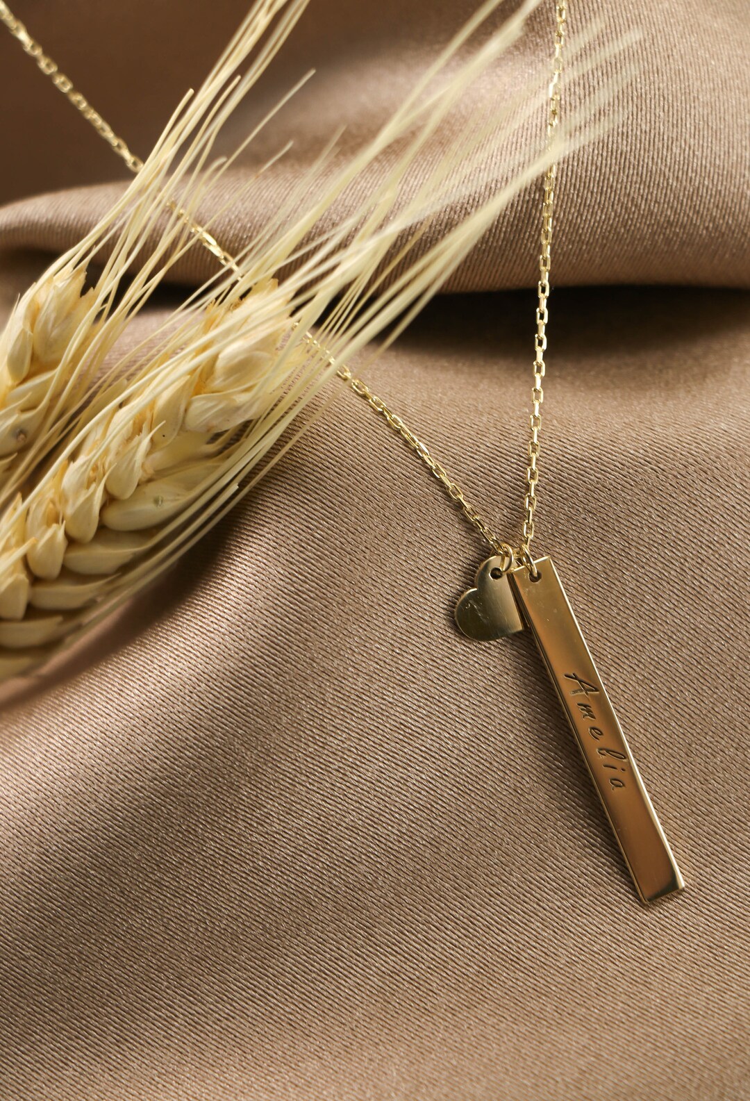 14K Gold Vertical Name Bar Necklace With Heart Customized Etsy