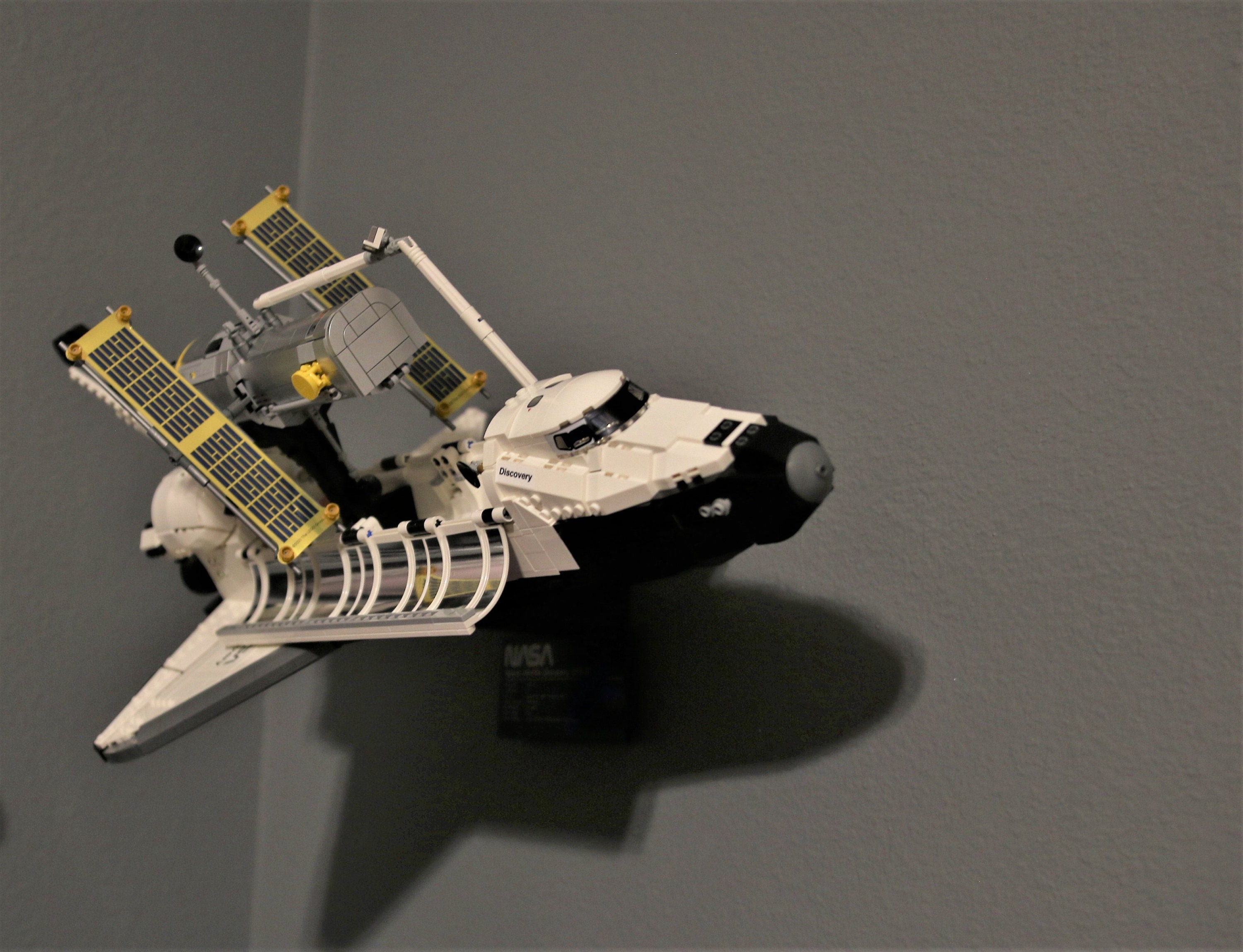 Ultimate Display Solutions Wall Mount Display for Lego NASA Space