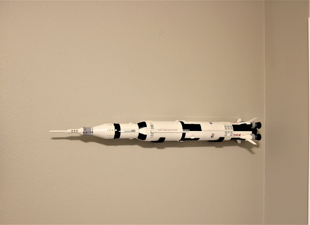 Ultimate saturn best sale v rocket toy