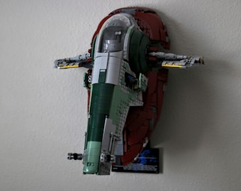 Ultimate Display Solutions wall mount for Ultimate Collector Series Lego 75060 Slave 1