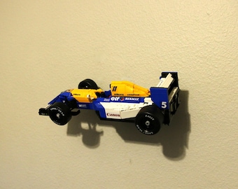 Ultimate Display Solutions wall mount display for Lego 10353 Williams Racing FW14B