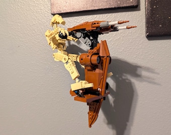 Ultimate Display Solutions wall mount display for Lego 75428 Battle Droid with STAP