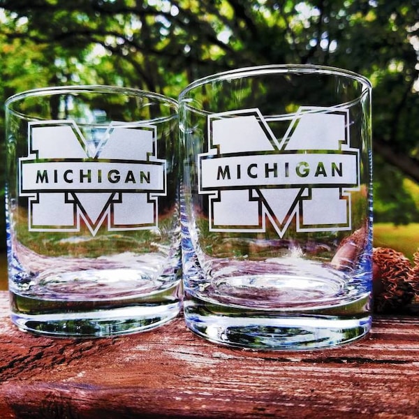 Michigan whiskey glasses  Engraved, Michigan tall glasses, Michigan rocks glasses, Сhristmas gift for father