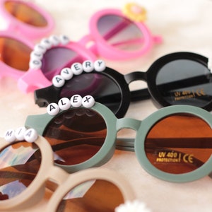 Floral Daisy Girls Personalized Name Sunglasses | Toddler Gift | Kids Gift | Babies Gift | Personalized Kids Sunglasses With Case
