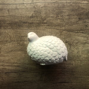 White Porcelain Quail Partridge Bird Figurine Mid Century Toyo Japan