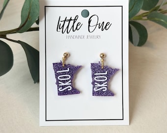 HANDADE EARRINGS l Skol Minnesota cut out in purple glitter