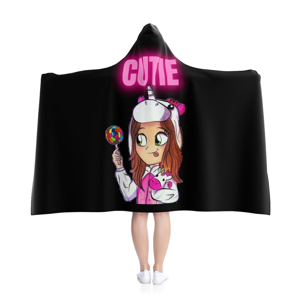 Discover Cutie Hooded Blanket