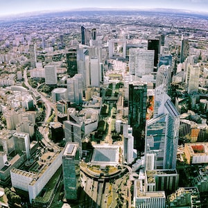 La Défense met de Grande Arche in Panorama Parijs 2016 imagem 2