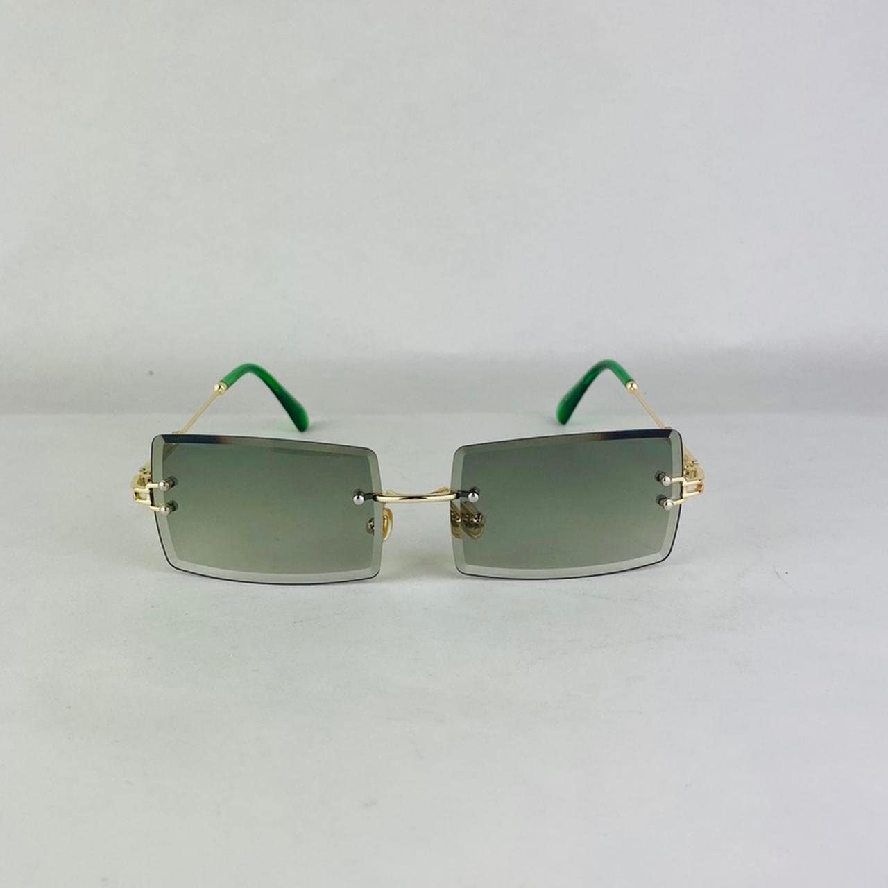 Glasses pop 2025 smoke